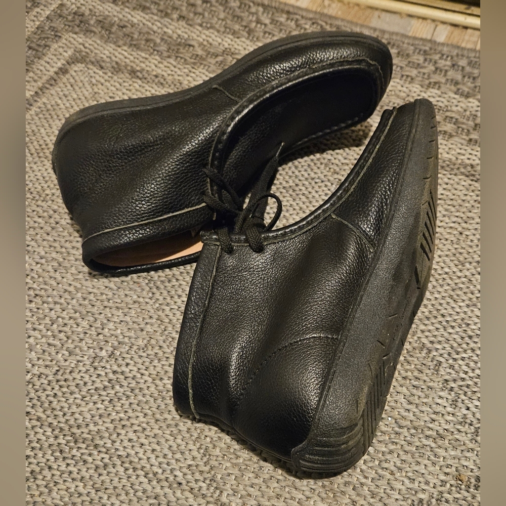 Roots Mens Black Leather Windsor Chukka Moccasin Boots. 9 - Picture 6 of 8